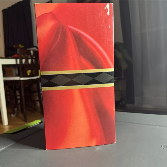 Barbie 1998 Avon Exclusive Winter Splendor Doll Special Edition - Picture 3 of 5